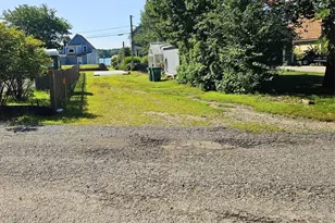 44 Blueberry Ln, Pembroke, MA 02359 - Photo 29