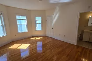 25 Angell, Boston, MA 02124 - Photo 9