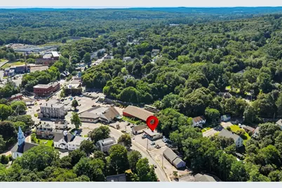 22 Douglas St, Uxbridge, MA 01569 - Photo 27
