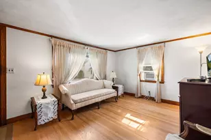 244 Beech Ave, Melrose, MA 02176 - Photo 3