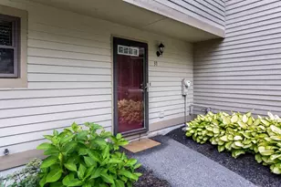 31 Greenwood Village St, Easton, MA 02334 - Photo 5