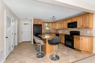 31 Greenwood Village St, Easton, MA 02334 - Photo 7