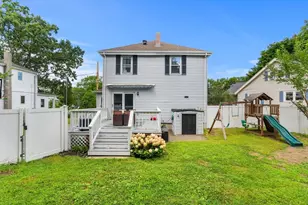 16 Maple Ave, Danvers, MA 01923 - Photo 31