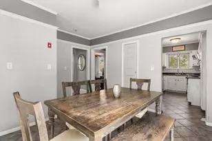 16 Maple Ave, Danvers, MA 01923 - Photo 9