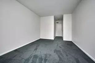 26 Crescent St, Northampton, MA 01060 - Photo 15