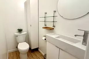73 Bridge St, Northampton, MA 01060 - Photo 9