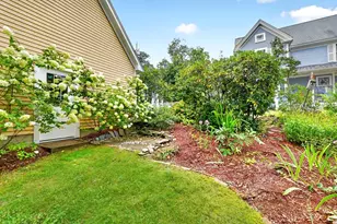 20 Botolph St, Melrose, MA 02176 - Photo 37