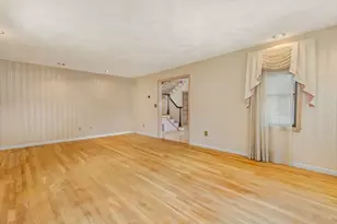 16 Bobolink St, Boston, MA 02132 - Photo 17