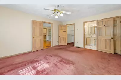 16 Bobolink  Street, Boston, MA 02132 - Photo 19