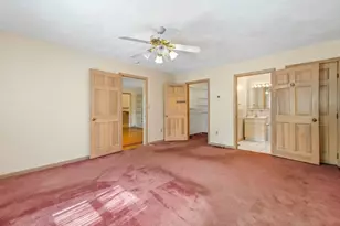 16 Bobolink St, Boston, MA 02132 - Photo 19