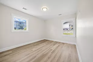 1153 Nantasket Ave, Hull, MA 02045 - Photo 23