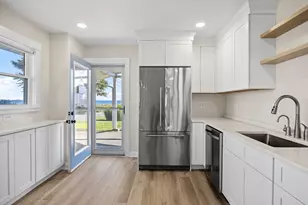 1153 Nantasket Ave, Hull, MA 02045 - Photo 11