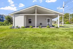 1153 Nantasket Ave, Hull, MA 02045 - Photo 9