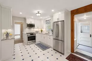 16 Alachua Rd, Weymouth, MA 02189 - Photo 3