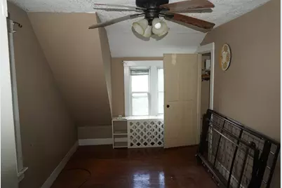 33 Warren Street, Taunton, MA 02780 - Photo 23