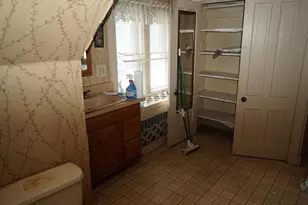 33 Warren St, Taunton, MA 02780 - Photo 27