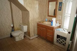 33 Warren St, Taunton, MA 02780 - Photo 25