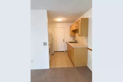50 Village Brook Ln #6, Natick, MA 01760 - Photo 3
