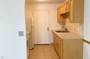 50 Village Brook Ln, Natick, MA 01760 - Photo 3