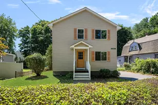 127 Maple St, Attleboro, MA 02703 - Photo 1