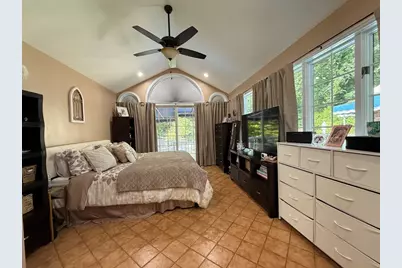 179 Slocum Road, Dartmouth, MA 02747 - Photo 9