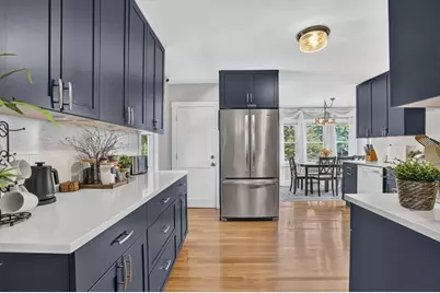 40-42 Swan St, Malden, MA 02148 - Photo 3