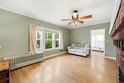 1 Belvidere Ave, Worcester, MA 01605 - Photo 11