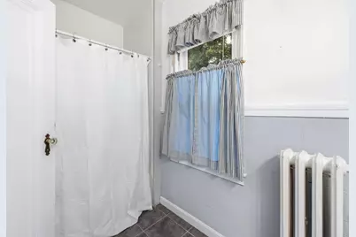 1 Belvidere Ave, Worcester, MA 01605 - Photo 21