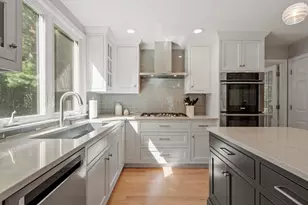 26 Wildwood Dr, Southborough, MA 01772 - Photo 15