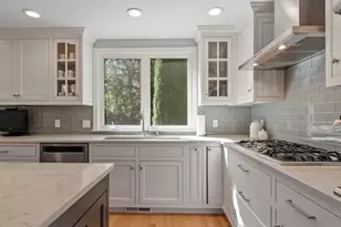 26 Wildwood Dr, Southborough, MA 01772 - Photo 13