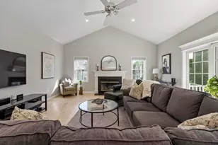 26 Wildwood Dr, Southborough, MA 01772 - Photo 19