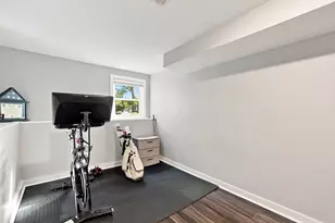 18 Montgomery Dr, Plymouth, MA 02360 - Photo 9