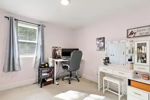 18 Montgomery Dr, Plymouth, MA 02360 - Photo 5