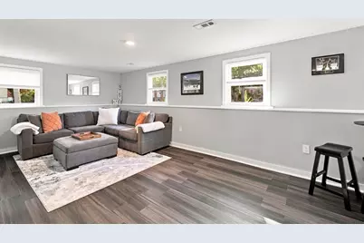 18 Montgomery Dr, Plymouth, MA 02360 - Photo 9