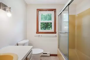 26 Hunters Hill Cir, Amherst, MA 01002 - Photo 13