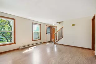 26 Hunters Hill Cir, Amherst, MA 01002 - Photo 5
