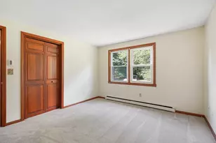 26 Hunters Hill Cir, Amherst, MA 01002 - Photo 23