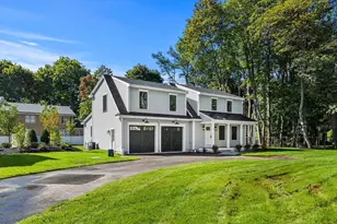 10 Harvey Park, Lynnfield, MA 01940 - Photo 3