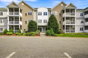 2201 Briarwood Village, Clinton, MA 01510 - Photo 3