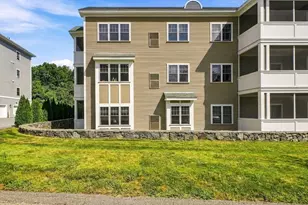 2201 Briarwood Village, Clinton, MA 01510 - Photo 31
