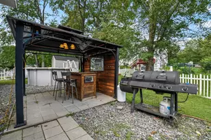 44 Montrose St, Fitchburg, MA 01420 - Photo 9