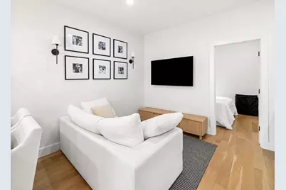 8 Viking St, Boston, MA 02127 - Photo 19