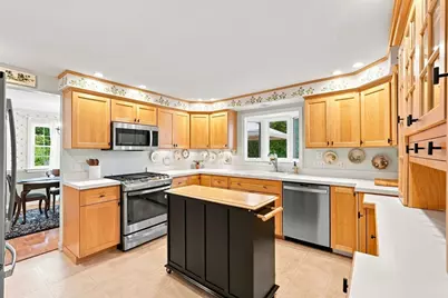 71 Mt Holyoke Drive, Amherst, MA 01002 - Photo 11