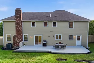 44 Raffaele Dr, Waltham, MA 02452 - Photo 29