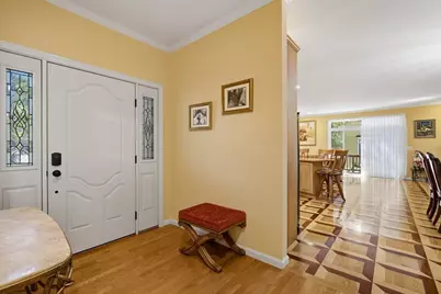 51 Florence St #51, Newton, MA 02467 - Photo 3