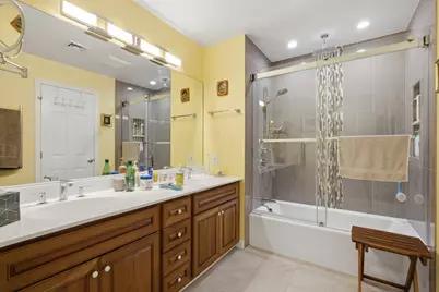 51 Florence St #51, Newton, MA 02467 - Photo 19