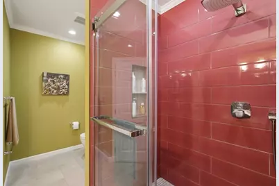 51 Florence St #51, Newton, MA 02467 - Photo 11