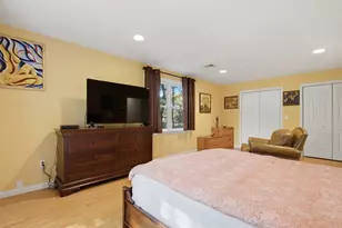 51 Florence St, Newton, MA 02467 - Photo 17