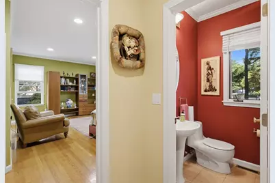 51 Florence St #51, Newton, MA 02467 - Photo 7
