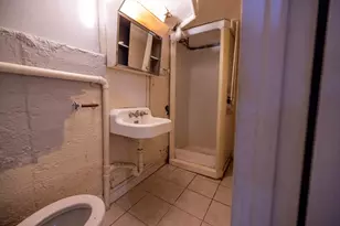 79 Illinois Ave, Somerville, MA 02145 - Photo 33